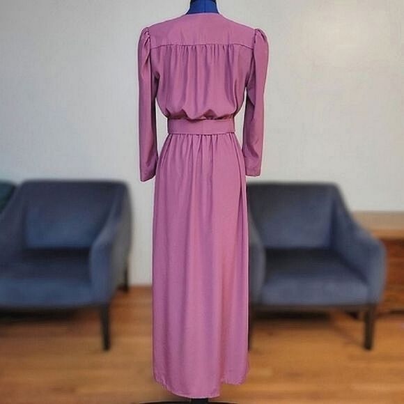 Vtg 80's tailor-made lilac maxi wrap gown - Picture 3 of 16